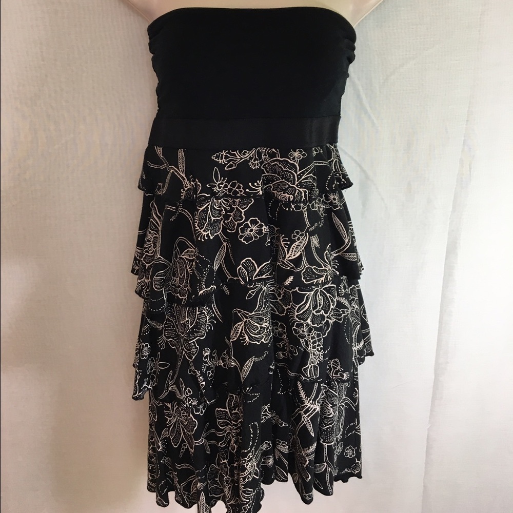 Black Floral Express Dress-M